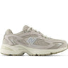 Zapatilla New Balance 725 Unisex Beige